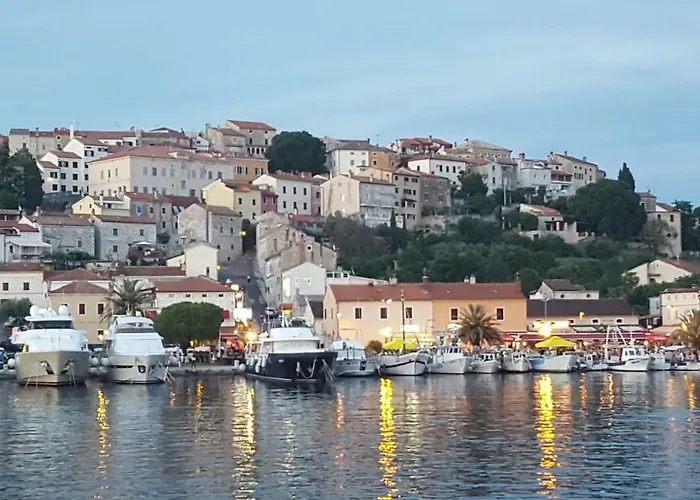 Topic 아파트 브르사르